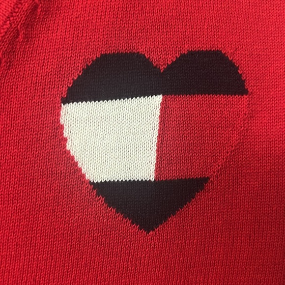 Tommy Hilfiger red heart sweater Sz L - Picture 3 of 8